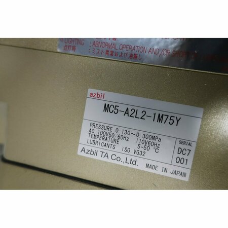 Azbil MICRONLUB LUBRICATION UNIT 100/110V-AC 0.13-0.3MPA PNEUMATIC LUBRICATOR MC5-A2L2-1M75Y